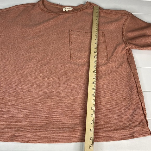 Listicle T-Shirt Top Texture Exposed Seam Knit Short Sleeve Women Size M Boxy - Picture 8 of 14